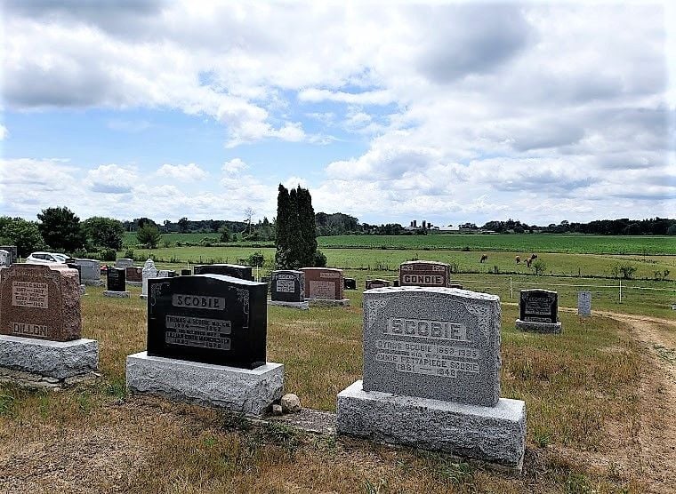 scobie-cyrus-annie-headstone-elmview.jpeg